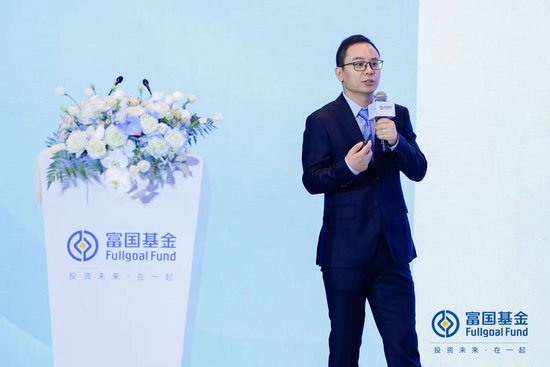 富国基金周文波：消费板块或迎价值重估，把握“新老交替”投资机遇